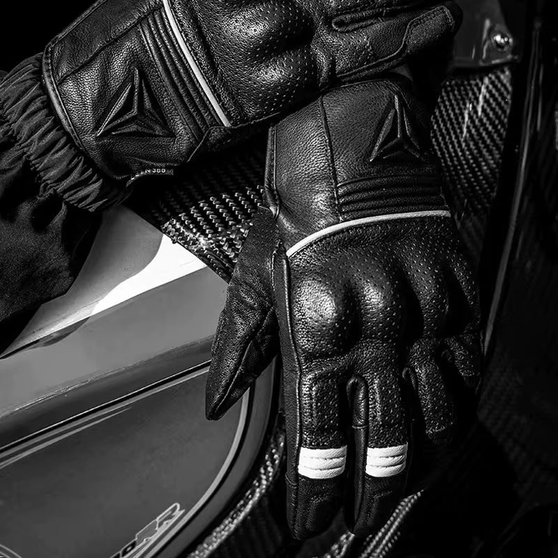Summer Leather Motorcycle Gloves – Unisex, Comfortable and Protective for Motorbike, Scooter, and Motorcycle Riding